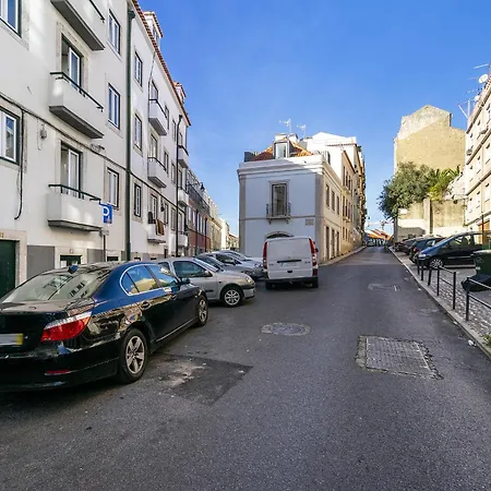 Whome Lisbon's Horizon Retreat, A View To Remember